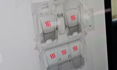 Tesla Model Y 2022, 38782 км, за 30553.76 USD - фото 17