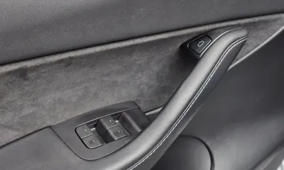 Tesla Model Y 2022, 38782 км, за 30553.76 USD - фото 31