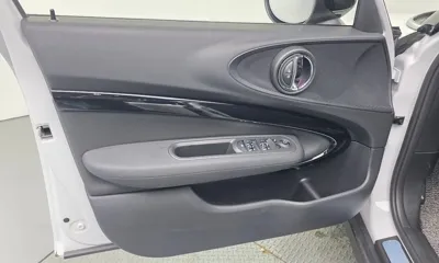 MINI Clubman 2024, 5324 км, за 23565.71 USD - фото 24