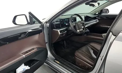 Hyundai Grandeur 2023, 30880 км, за 22739.31 USD - фото 10