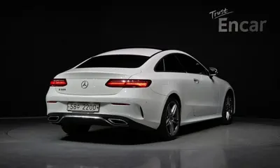 Mercedes-Benz E-Class 2017, 146066 км, за 13778.39 USD