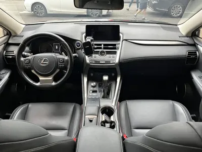 Lexus NX 2020, 98800 км, за 19422.81 USD - фото 13