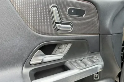 Mercedes-Benz GLB 2020, 65800 км, за 19931 USD - фото 44