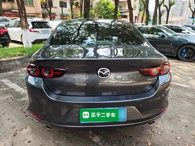 Mazda 3 Axela