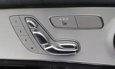Mercedes-Benz GLC-Class 2020, 54269 км, за 23653.78 USD - фото 14
