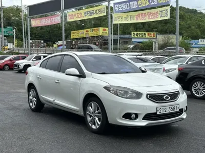 Renault-KoreaSamsung SM3 2014, 144000 км, за 2511.9 USD