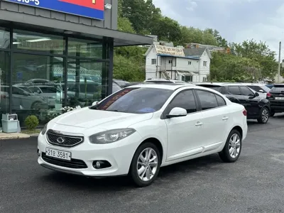 Renault-KoreaSamsung SM3 2014, 144000 км, за 2511.9 USD