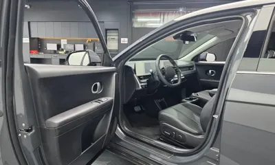 Hyundai Ioniq5 2023, 36807 км, за 21333.86 USD - фото 10