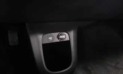 Hyundai Ioniq5 2023, 36807 км, за 21333.86 USD - фото 20