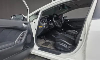 Kia K3 2015, 129133 км, за 4304.63 USD - фото 11