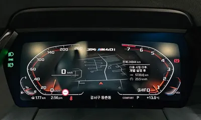 BMW Z4 2025, 24844 км, за 42367.3 USD - фото 8