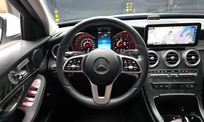 Mercedes-Benz C-Class 2019, 74433 км, за 12611.32 USD - фото 13