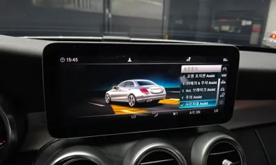 Mercedes-Benz C-Class 2019, 74433 км, за 12611.32 USD - фото 16