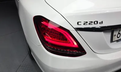 Mercedes-Benz C-Class 2019, 74433 км, за 12611.32 USD - фото 23