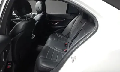 Mercedes-Benz C-Class 2019, 74433 км, за 12611.32 USD - фото 26