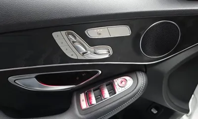 Mercedes-Benz C-Class 2019, 74433 км, за 12611.32 USD - фото 31