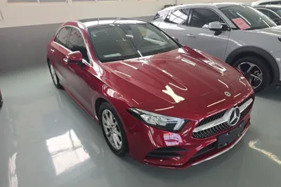 Mercedes-Benz A-Class 2021, 30700 км, за 16889 USD