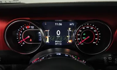 Jeep Wrangler 2019, 33711 км, за 25996.22 USD - фото 8