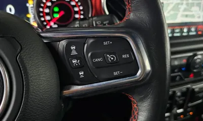 Jeep Wrangler 2019, 33711 км, за 25996.22 USD - фото 16