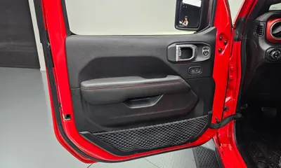 Jeep Wrangler 2019, 33711 км, за 25996.22 USD - фото 24