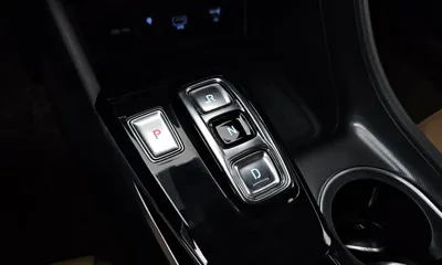 Hyundai Sonata 2020, 79263 км, за 12052.12 USD - фото 9