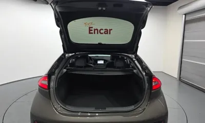 Hyundai Ioniq 2016, 80952 км, за 9051.24 USD - фото 20