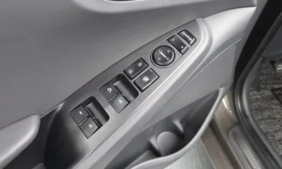 Hyundai Ioniq 2016, 80952 км, за 9051.24 USD - фото 27