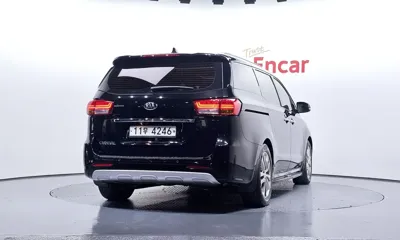 Kia Canival 2016, 84588 км, за 9205.29 USD