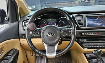 Kia Canival 2016, 84588 км, за 9205.29 USD - фото 13