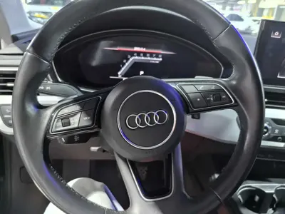 Audi A4L 2022, 57000 км, за 21873.44 USD - фото 11