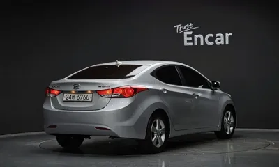 Hyundai Avante 2011, 79988 км, за 2494.42 USD