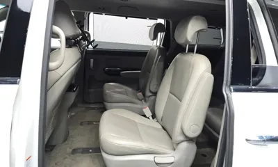 Kia Canival 2017, 129718 км, за 7361.57 USD - фото 12