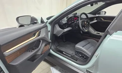 Porsche Taycan 2025, 13452 км, за 95297.93 USD - фото 10