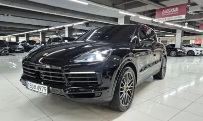 Porsche Cayenne · 2023 год