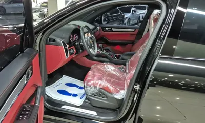 Porsche Cayenne 2023, 23402 км, за 76786.62 USD - фото 8