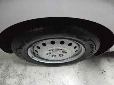 Hyundai Staria 2023, 47235 км, за 14305.24 USD