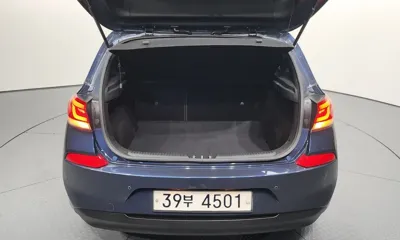 Hyundai i30 2018, 153214 км, за 5880.41 USD - фото 20