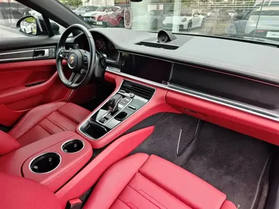 Porsche Panamera 2023, 16000 км, за 105349.65 USD - фото 11
