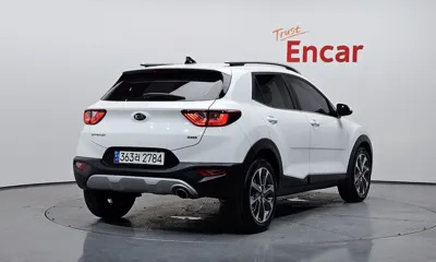 Kia Stonic 2020, 42148 км, за 9686.01 USD