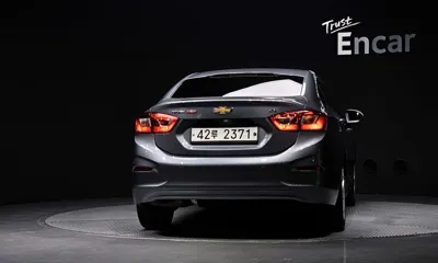 ChevroletGMDaewoo Cruze 2017, 56482 км, за 5074.17 USD
