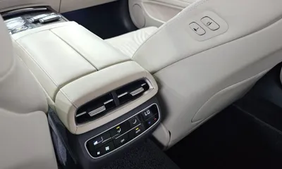 Genesis G80 2022, 49772 км, за 25272.42 USD - фото 32