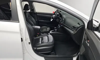 Hyundai Avante 2019, 130061 км, за 7284.76 USD - фото 13