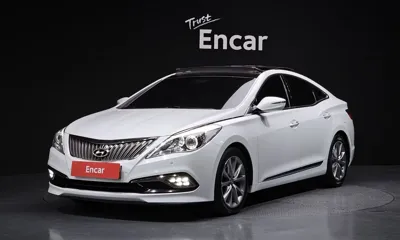 Hyundai Grandeur · 2015 год