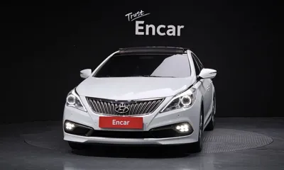 Hyundai Grandeur 2015, 116526 км, за 4926.43 USD