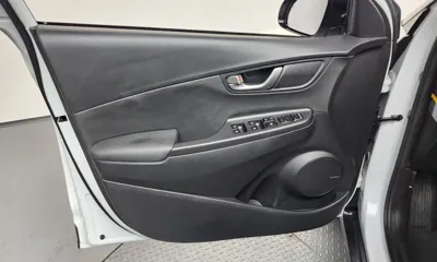 Hyundai Kona 2019, 62263 км, за 10749.19 USD - фото 24
