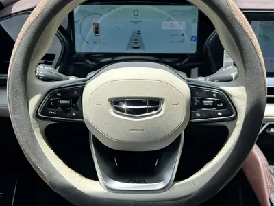 Geely Xingyue L 2021, 110000 км, за 9133.91 USD - фото 14