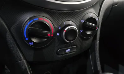 Hyundai Accent 2014, 96238 км, за 3216.49 USD - фото 13