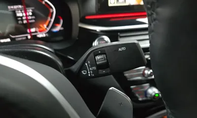 BMW 5-Series 2023, 22176 км, за 38597.87 USD - фото 32