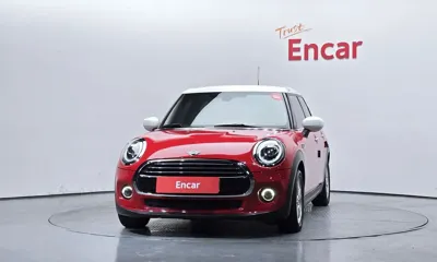 MINI Cooper 2020, 56401 км, за 9518.18 USD