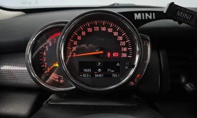 MINI Cooper 2020, 56401 км, за 9518.18 USD - фото 8
